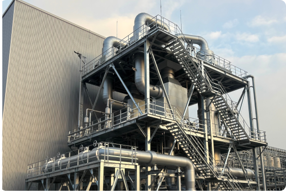 鉄骨構造の工場設備